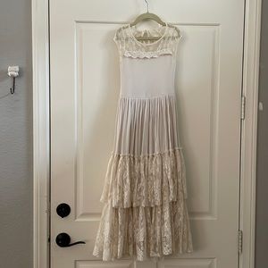 Joyfolie Iris Dress in Cream, Girls Size 7